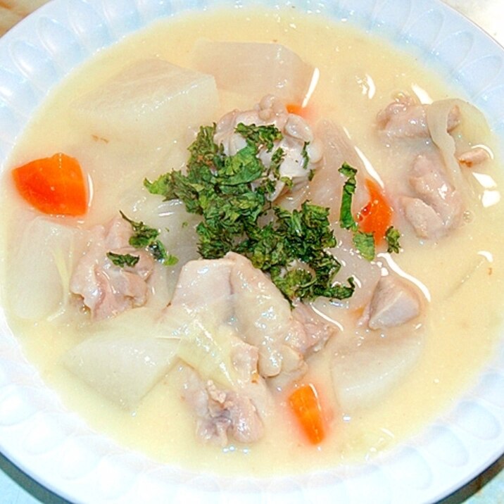 大根ゴロゴロ!あっさりクリームシチュー♪